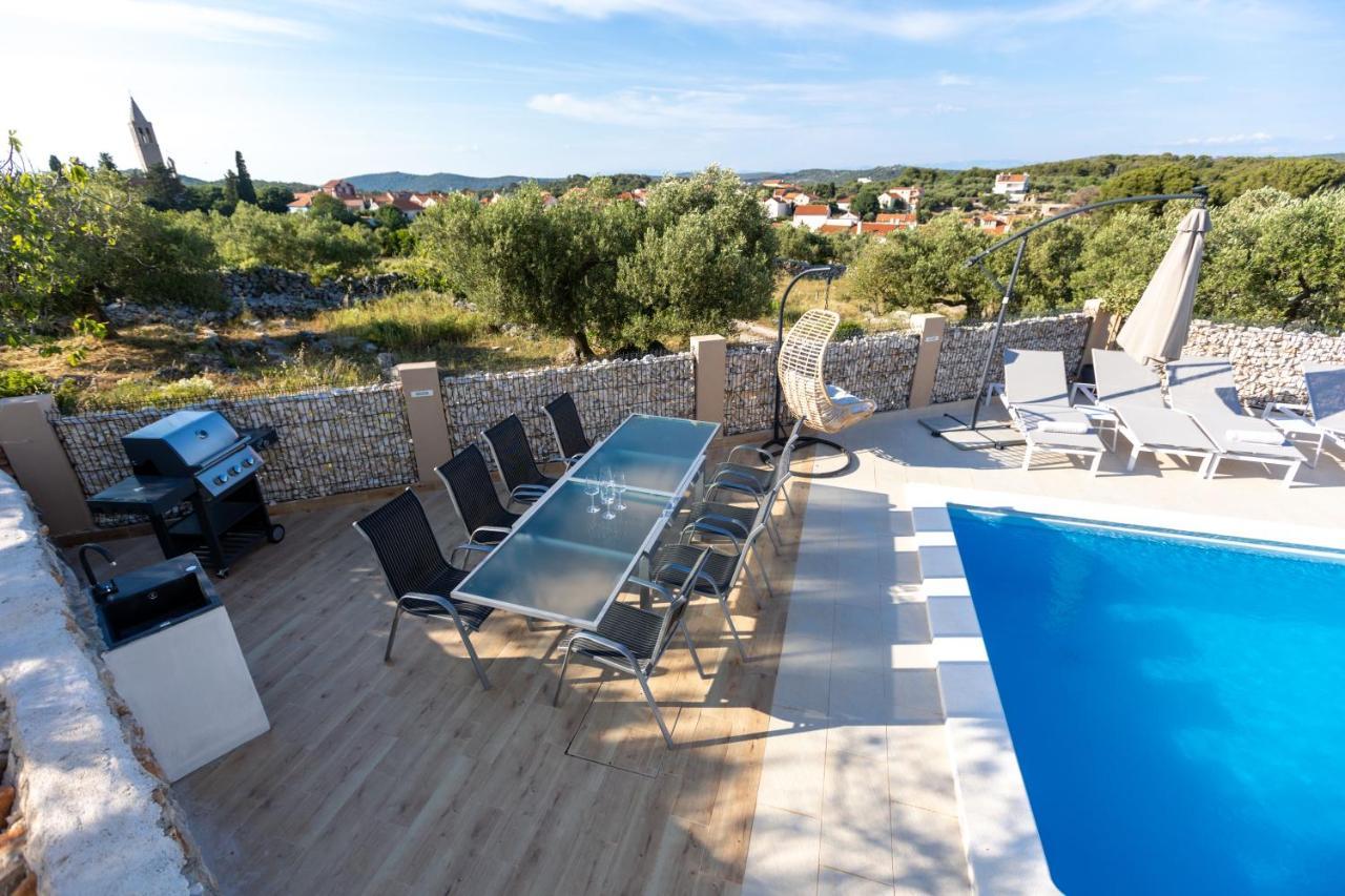 Luxury Apartments Mauro With Heated Pool Božava Exterior foto