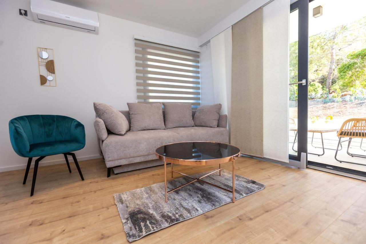 Luxury Apartments Mauro With Heated Pool Božava Exterior foto