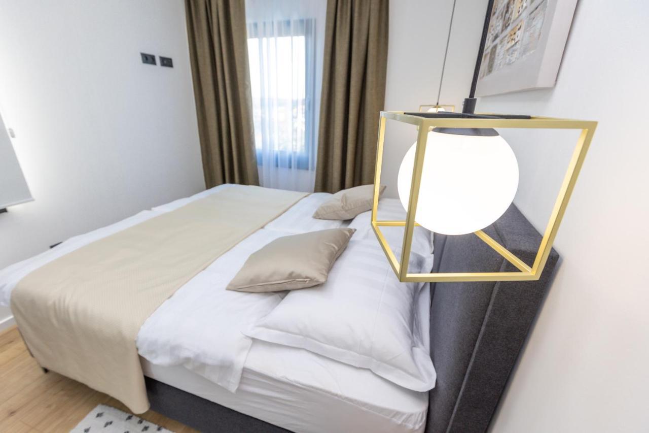Luxury Apartments Mauro With Heated Pool Božava Exterior foto